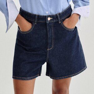 ZARA MOM JEAN SHORT